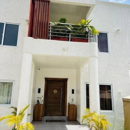 Dona'S Residence Kumasi Extérieur photo