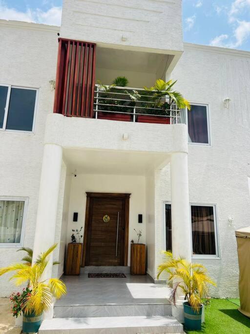 Dona'S Residence Kumasi Extérieur photo